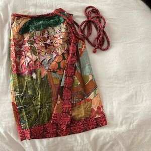 Farm Rio tropical wrap skirt size Medium Excellent!